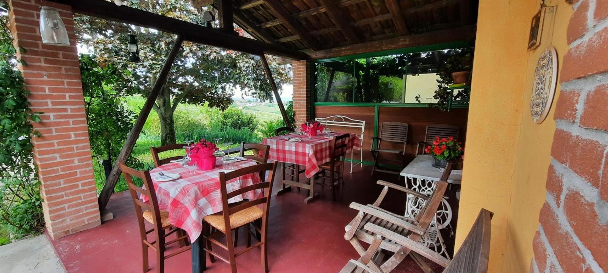 Ca Trifolera Barbaresco - Romantico Cascinale Con Antica Cantina Nel Cuore Delle Langhe - Degustazione Vini Nella Nostra Cantina Eksteriør billede