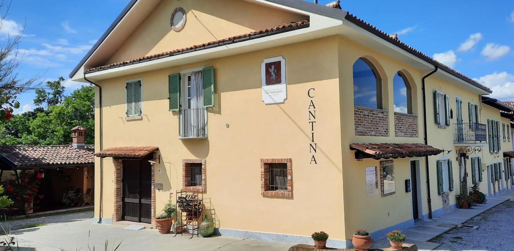 Ca Trifolera Barbaresco - Romantico Cascinale Con Antica Cantina Nel Cuore Delle Langhe - Degustazione Vini Nella Nostra Cantina Eksteriør billede